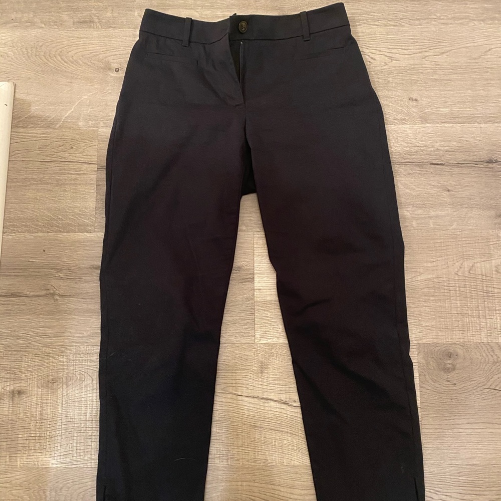 Ann Taylor The petite cotton cropped pant